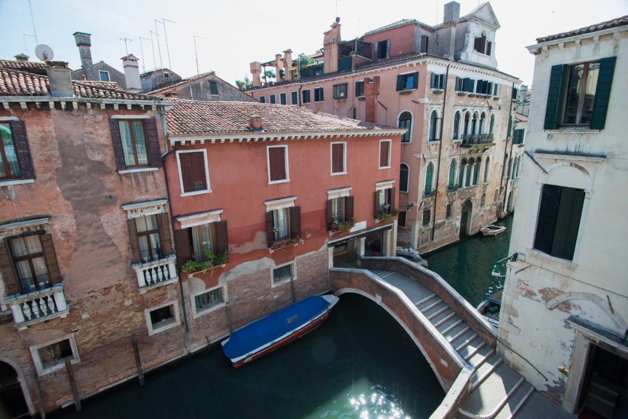Ca Zulian Amazing Canal View Apartment Venecia Exterior foto